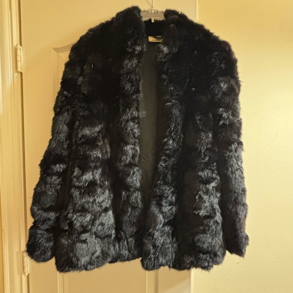Luxurious Black Rabbit Fur Coat Black size M